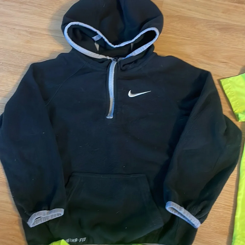 Kids Nike, Reebok, Sports, Soccer and Football Bundle, 4 pcs, size: 4/5 - Picture 3 of 10